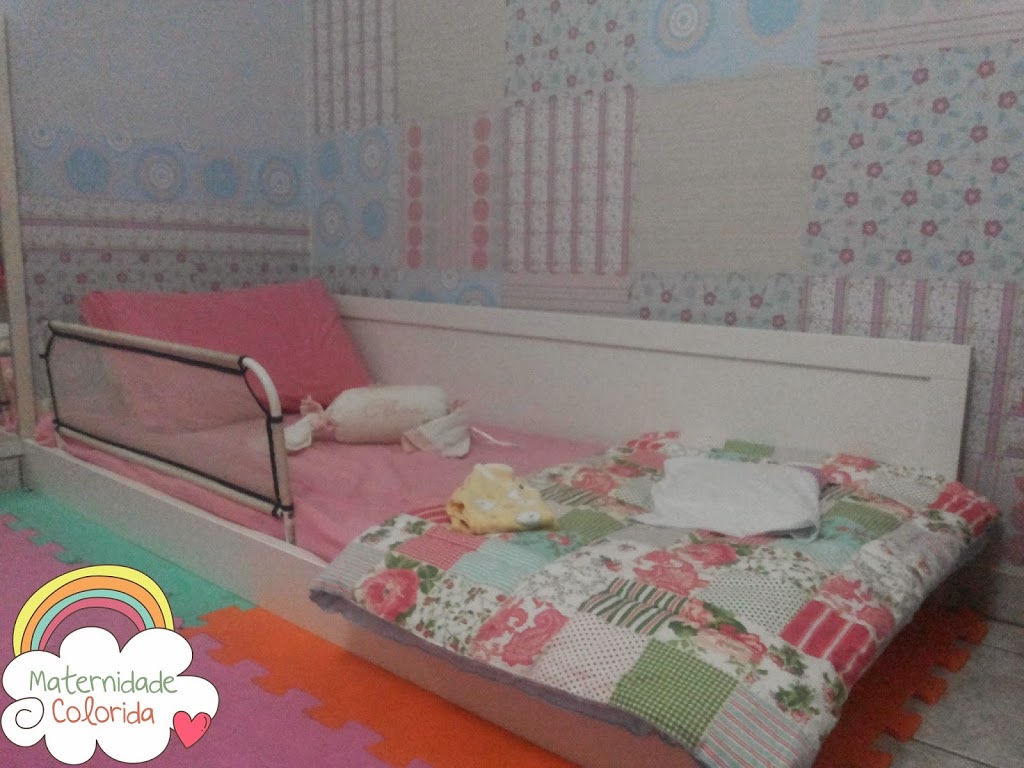 Quarto De Crian A Hora De Trocar O Ber O Pela Cama Maternidade ~ Quadro Quarto De Bebe Com Cama No Meio Do Quarto Quarto De Crian A Hora De Trocar O Ber O Pela Cama Maternidade ~ Quadro Quarto De Bebe Com Cama No Meio Do Quarto