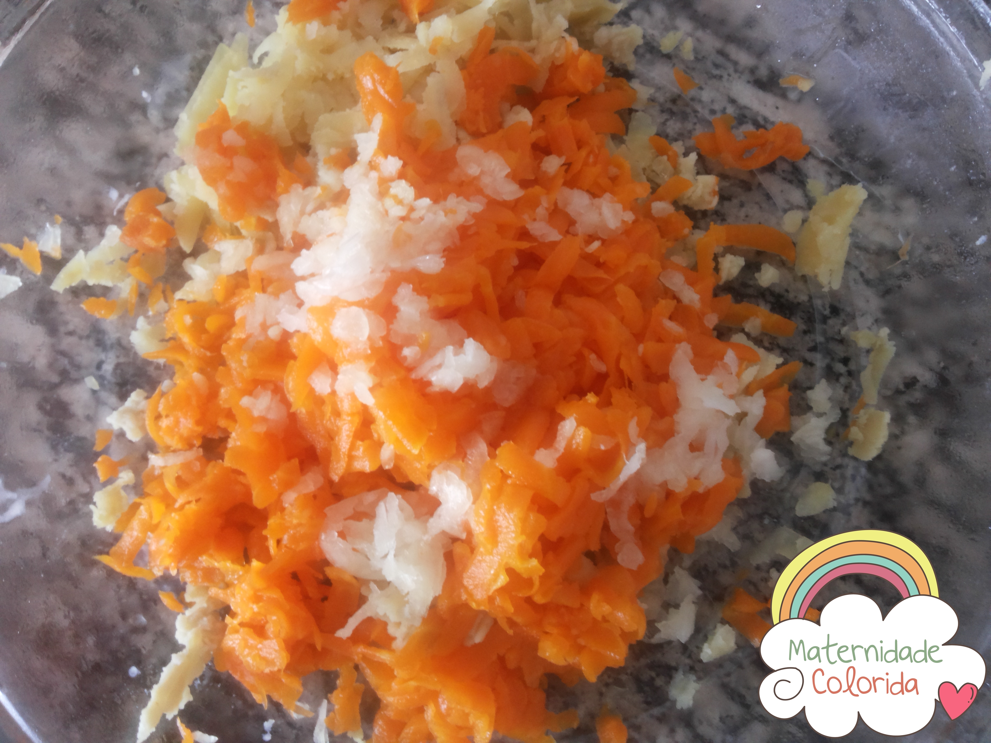 batata doce e cenoura rostie recheada com queijo